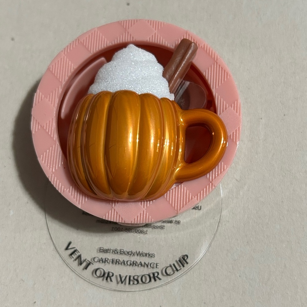 Bath & Body Works Pumpkin Latte Car Air Freshener Vent Clip